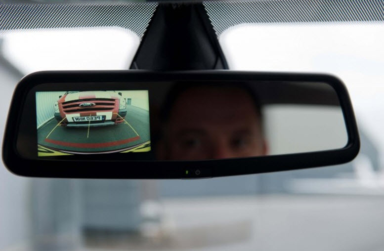 Как выбрать и установить камеру заднего вида на автомобиль Тойота Королла