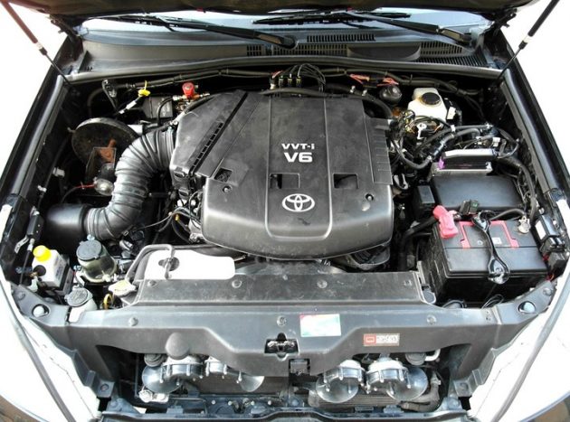 Toyota Land Cruiser Prado 2.7, 3.0, 4.0 расход топлива на 100 км